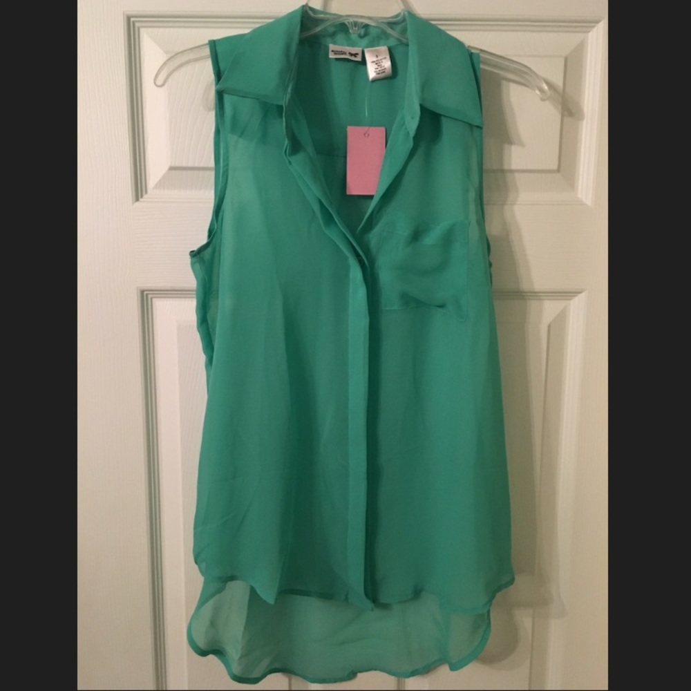 Mint teal sleeveless chiffon top